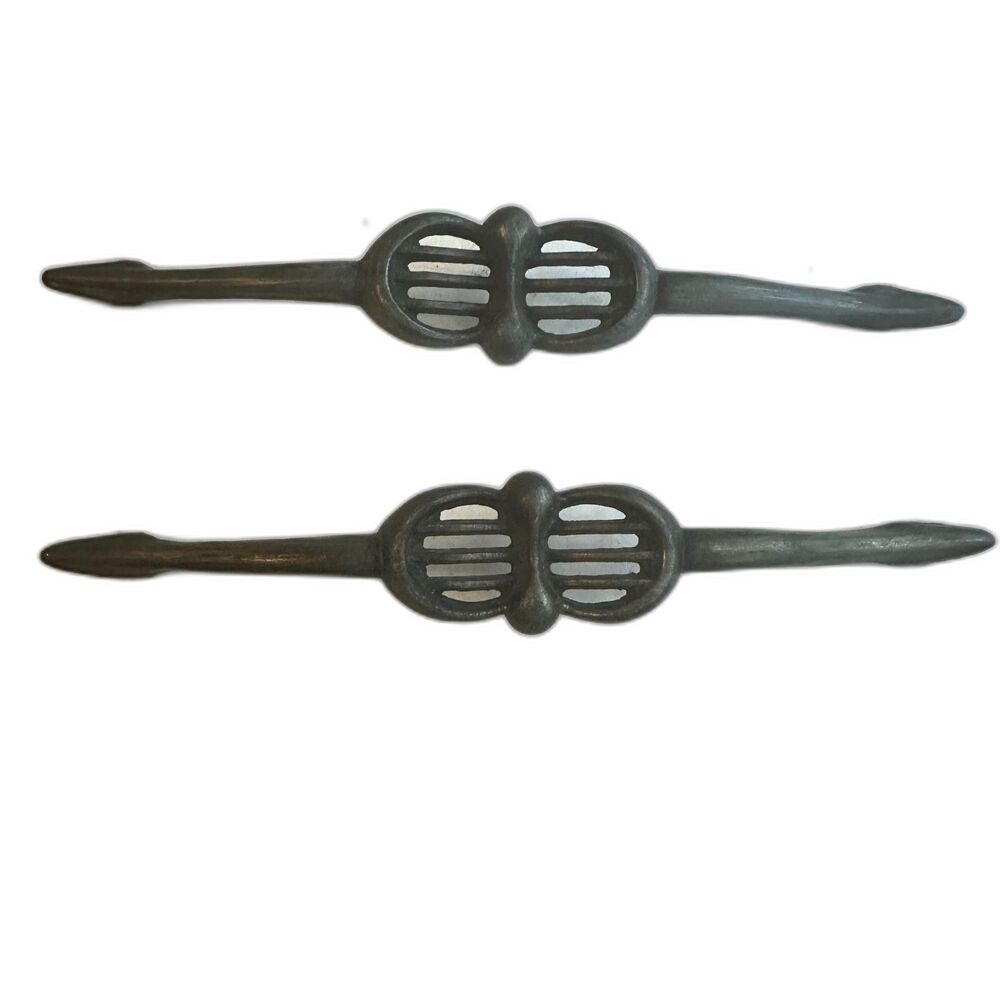Mid Century Set of 2 Pulls - 6" Center to Center